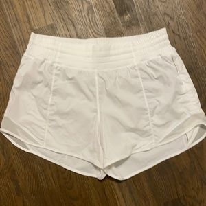 Track that white lululemon shorts